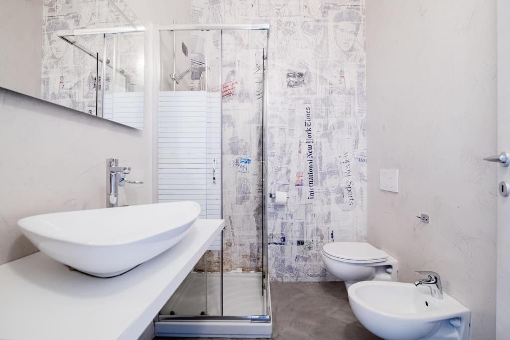 Be Happy - The House Of Travelers Apartment Como Exterior foto